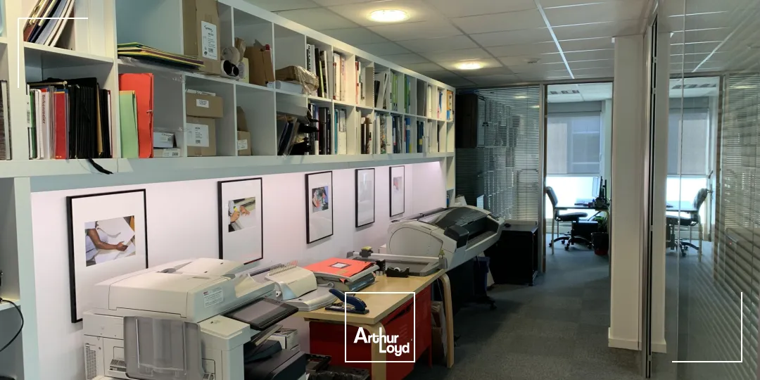 BUREAUX A VENDRE - EUROPARC - CHANTRERIE - 115 M² - PMR