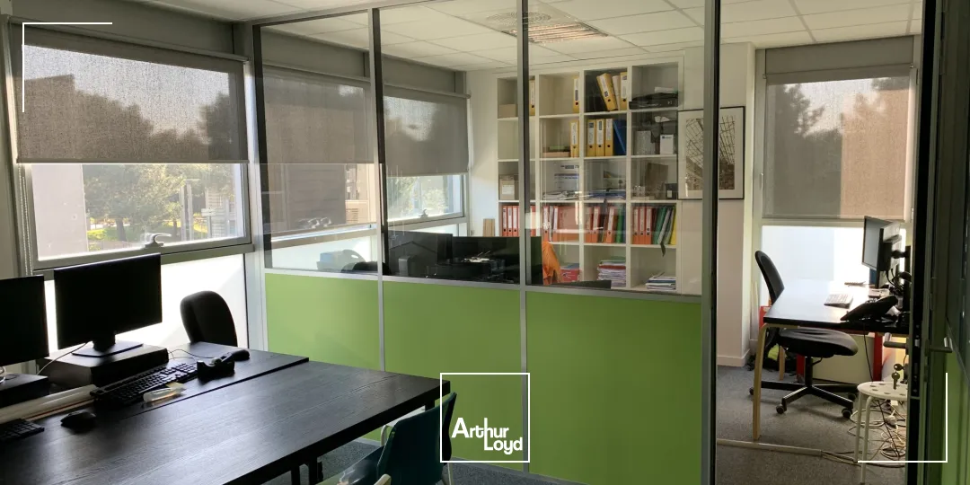 BUREAUX A VENDRE - EUROPARC - CHANTRERIE - 115 M² - PMR