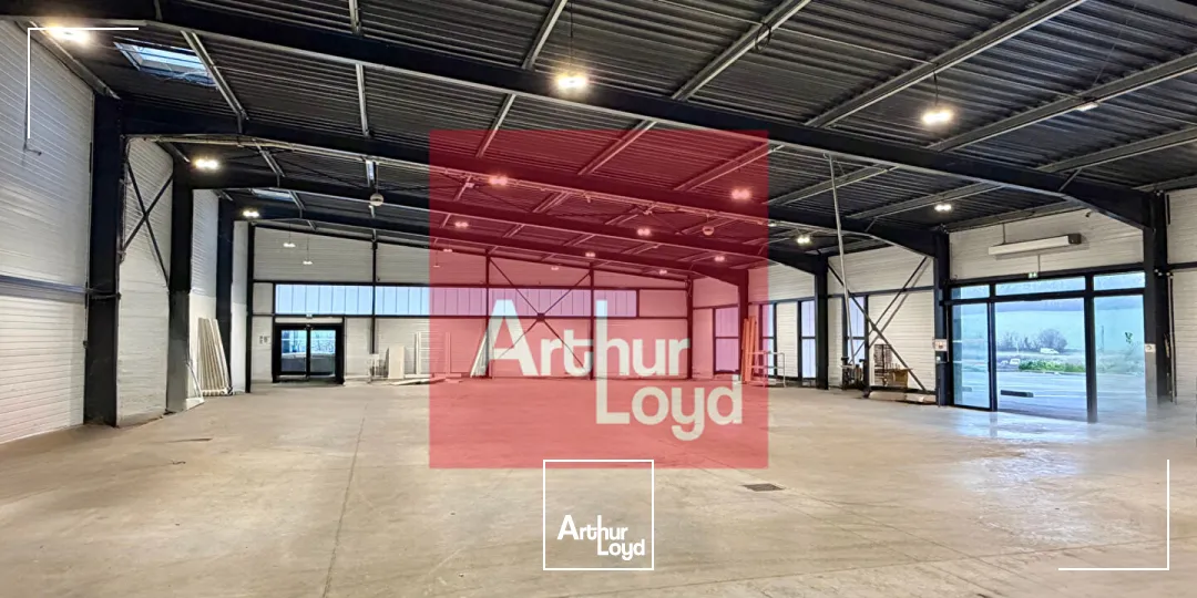 Local d'activité 600 m² aménagé ZAC Le Rouge Foulayronnes