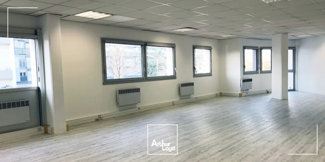 Surfaces de bureaux rénovées à Gennevilliers