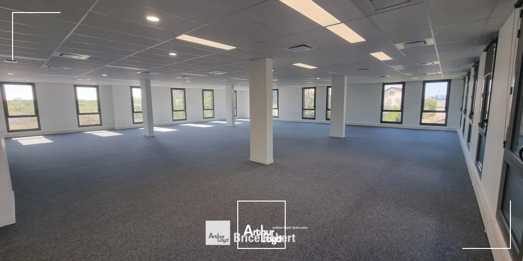 A vendre ou à louer - D-SIDE! DIPTIK 2 - - Bureaux neufs - Décines Charpieu