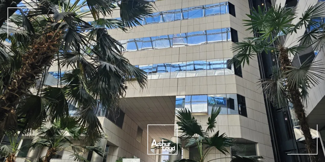 A louer - LE RHONE ALPES - Bureaux spacieux - Lyon 6ème Part-Dieu