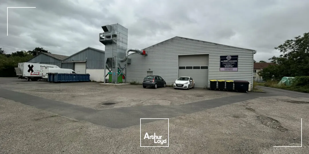 LOCAL D'ACTIVITE - ENTREPOT à VENDRE de 540 m²