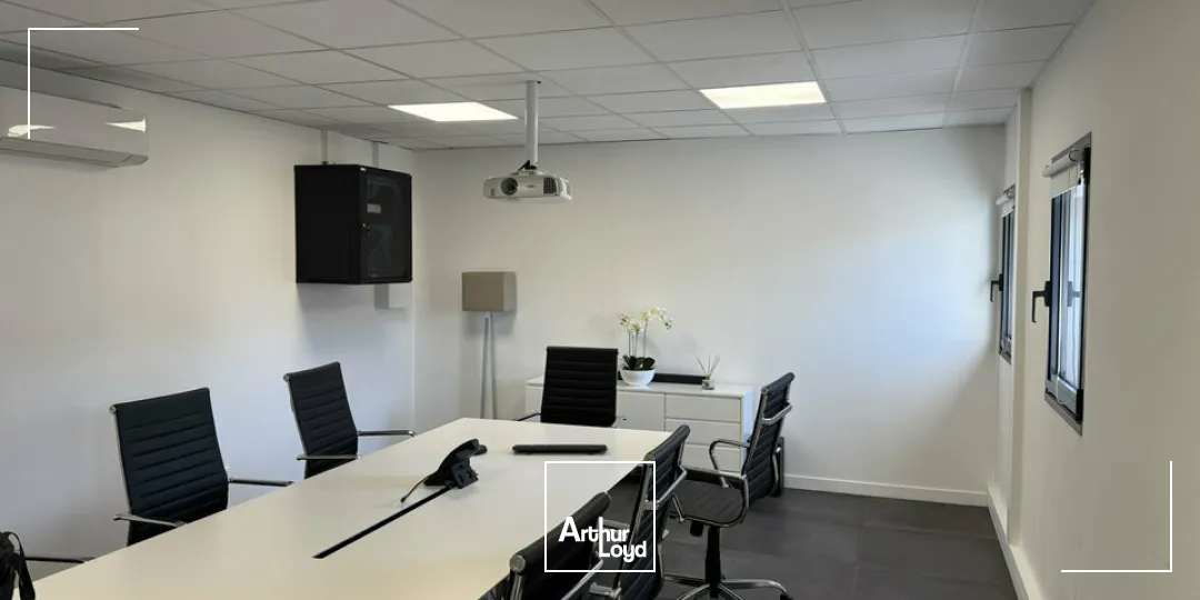 TOURS HYPER CENTRE BUREAUX A VENDRE 130 M² 