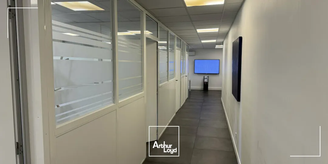 TOURS HYPER CENTRE BUREAUX A VENDRE 130 M² 