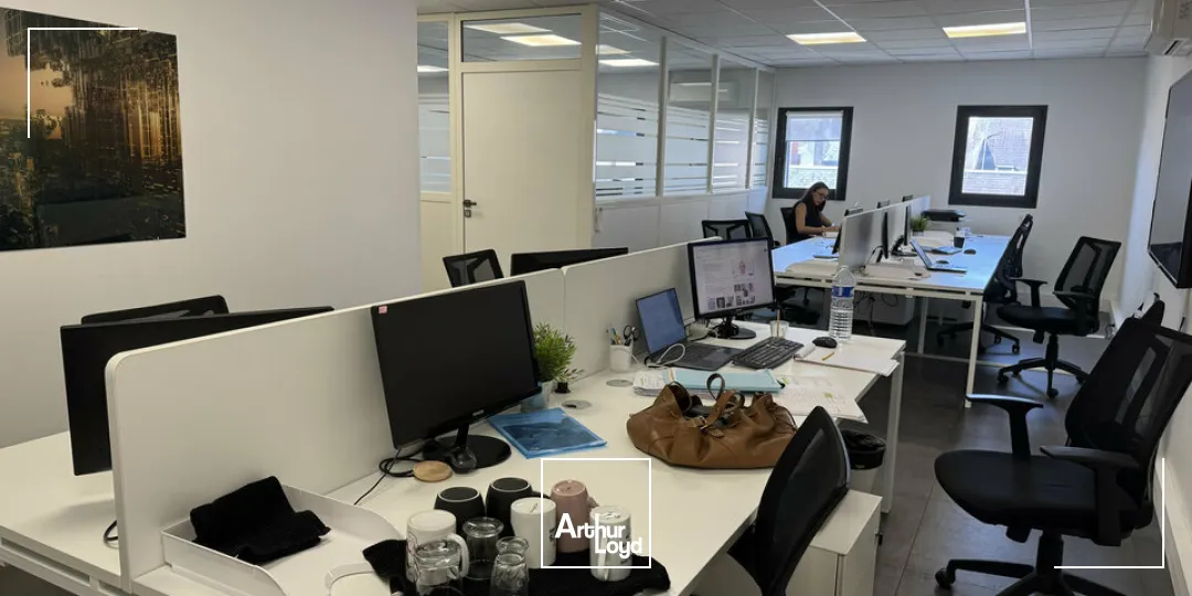 TOURS HYPER CENTRE BUREAUX A VENDRE 130 M² 