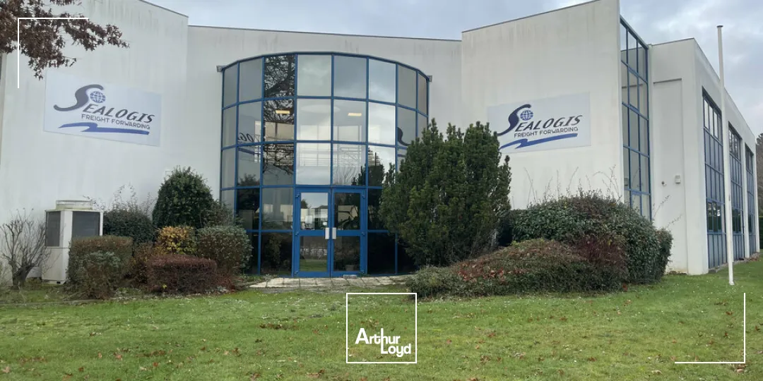 A LOUER - MONTIVILLIERS - IMMEUBLE DE BUREAUX 1&nbsp;260 m² 