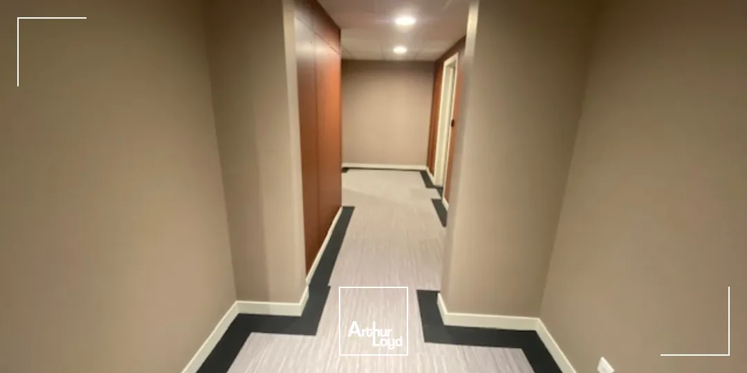 Plateaux de bureaux et commerce Port de Commerce 