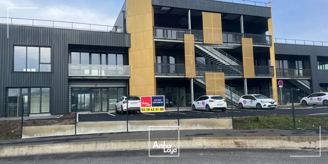 Immeuble neuf de bureaux à louer : 1&nbsp;090 m² divisibles dès 165 m² - Saran (Motte Pétrée), Loiret (45)