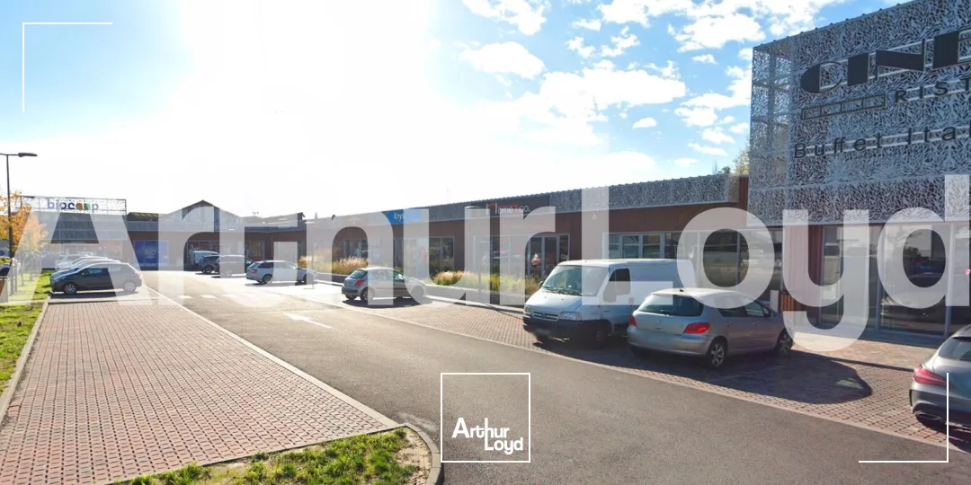Local commercial à louer au coeur d'un retail park dynamique à Valenciennes - Visibilité et accessibilité optimales