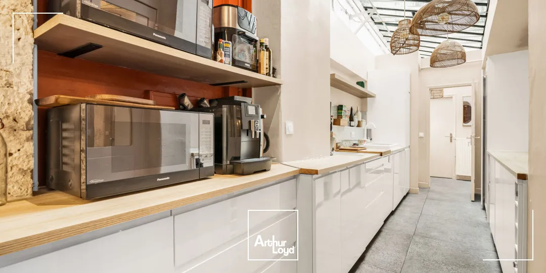 Bureaux A Louer - Sora Charles V