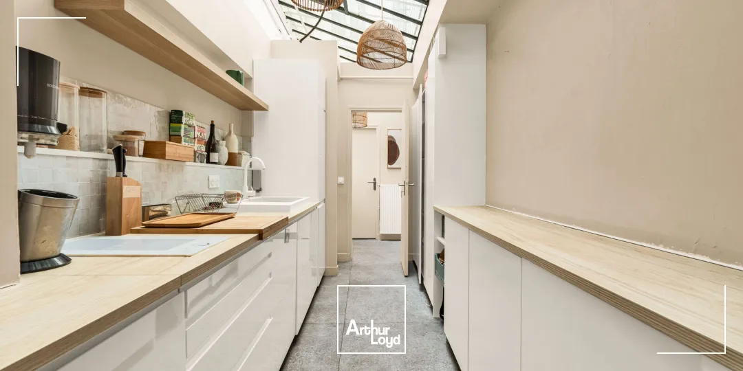 Bureaux A Louer - Sora Charles V