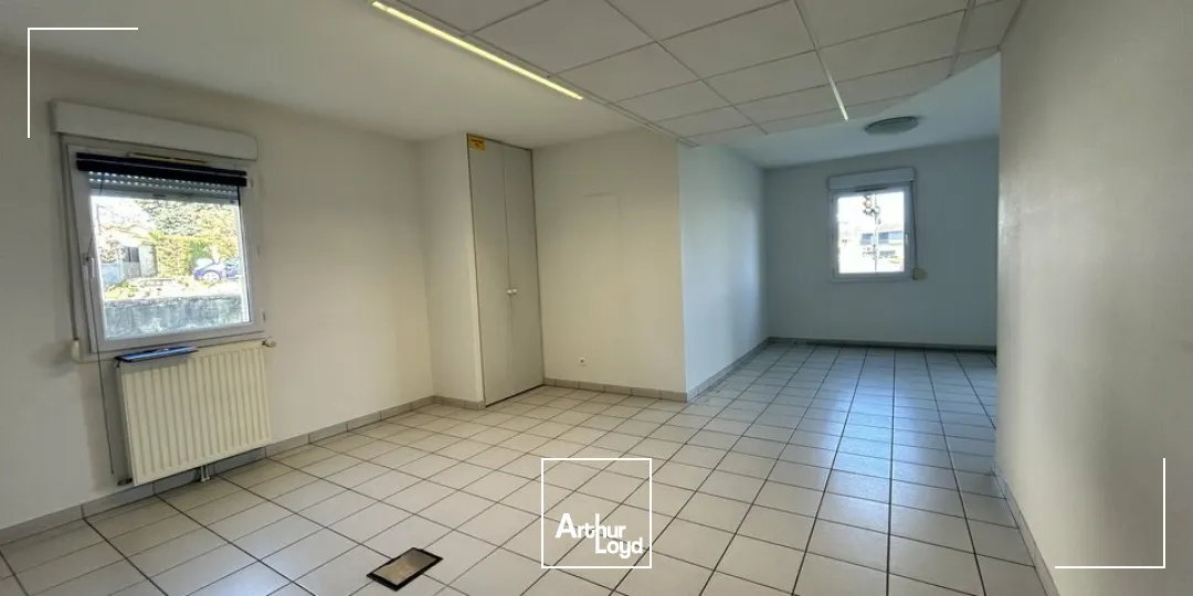Chatenoy le Royal, Bureaux de 95 m² 