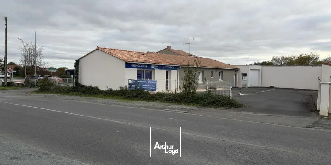 LOCAL COMMERCIAL  ROUTE DE LA ROCHELLE / NIORT