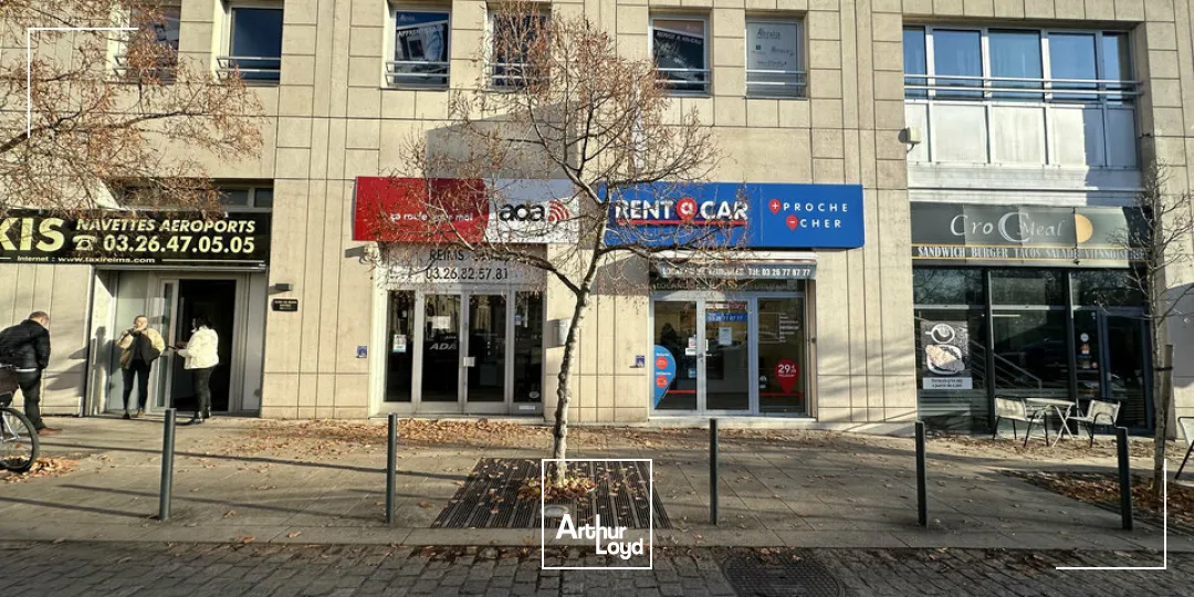 Local professionnel d'environ 50 m2 - Gare Reims Centre 