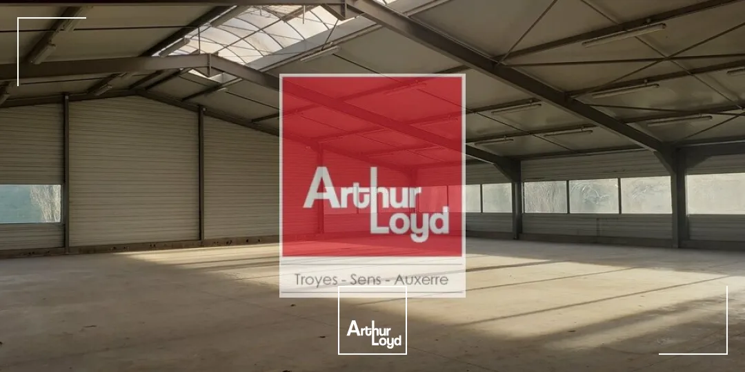 Nouvelle Exclusivité ! Bâtiment industriel/stockage