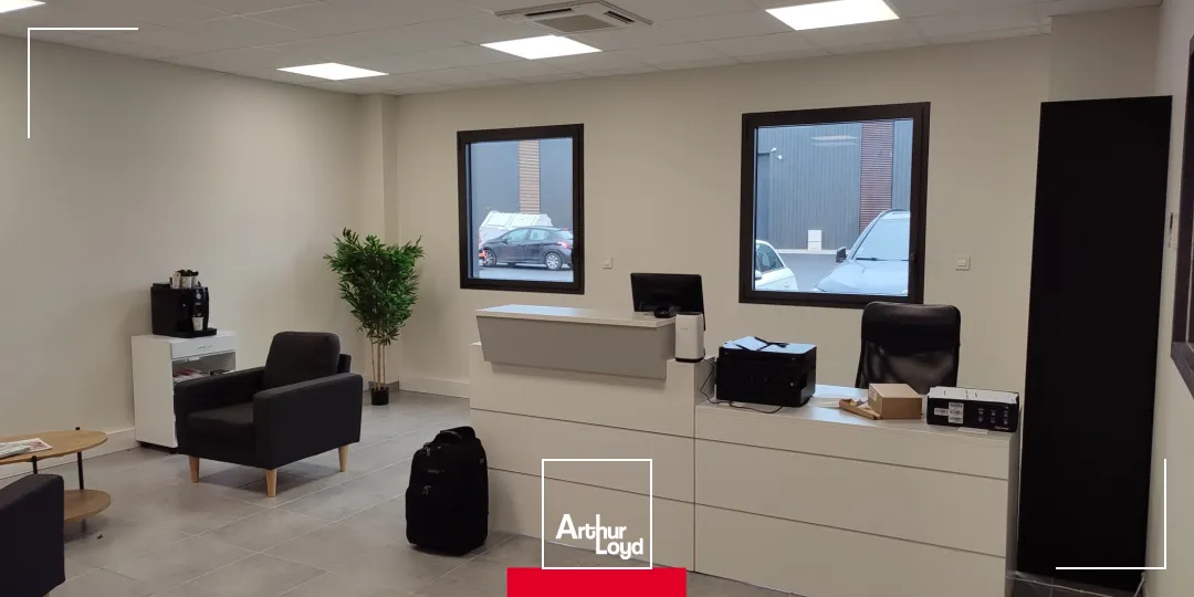 Locaux d'activité & Entrepôts - Vente - VILLEFRANCHE SUR SAONE - 69400 - 327-327 - 7581824