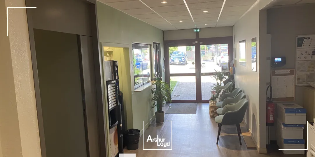 Bureaux - Vente - L'ISLE D'ABEAU - 38080 - 676-1394 - 7581968