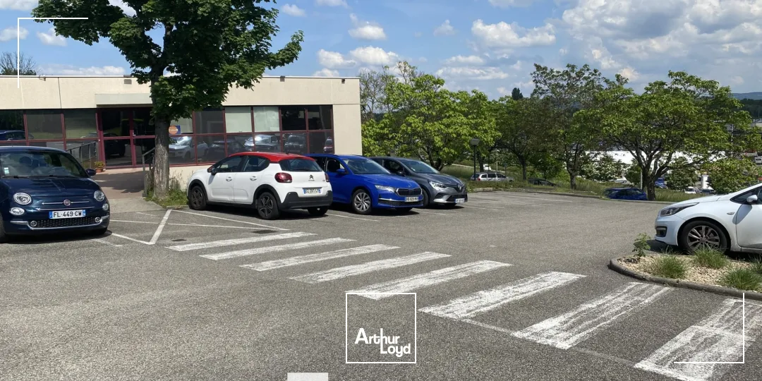 Bureaux - Vente - L'ISLE D'ABEAU - 38080 - 676-1394 - 7581972