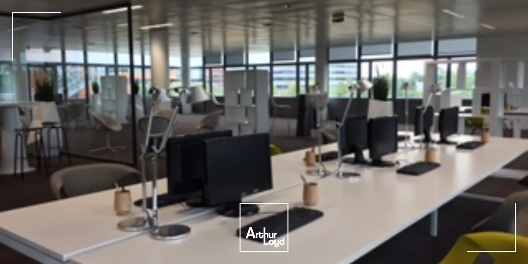 Bureaux neufs à louer à Gennevilliers - Nombreux parkings