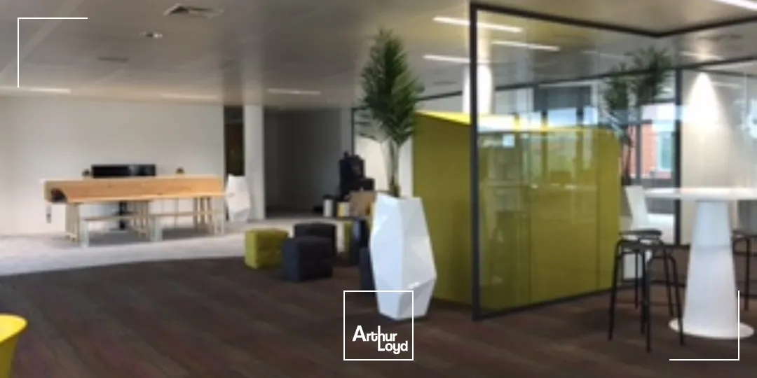 Bureaux neufs à louer à Gennevilliers - Nombreux parkings