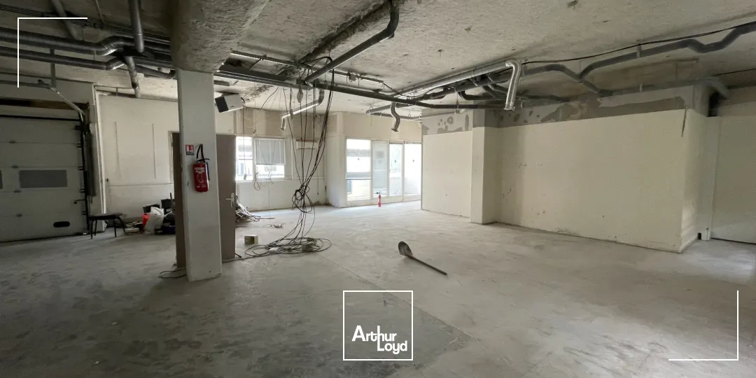 Espaces d'activité et de bureaux au coeur des Champs Philippe, à proximité de la gare de la Garenne Colombes