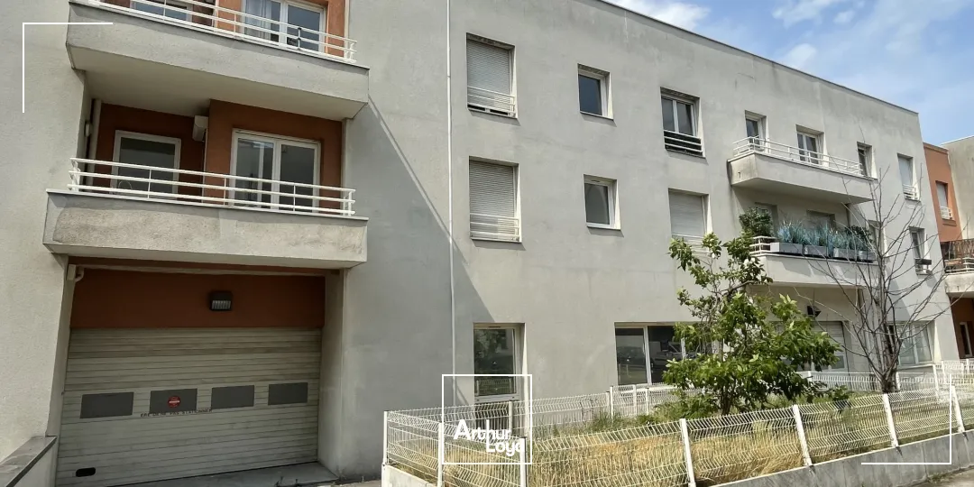 Espaces d'activité et de bureaux au coeur des Champs Philippe, à proximité de la gare de la Garenne Colombes