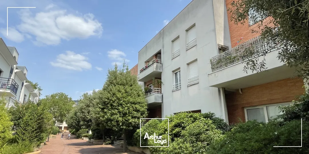 Espaces d'activité et de bureaux au coeur des Champs Philippe, à proximité de la gare de la Garenne Colombes