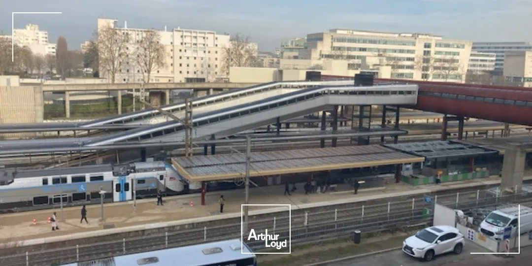 Bureaux - Location - MONTIGNY LE BRETONNEUX - 78180 - 755.8-755.8 - 7582392