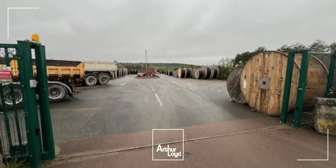 Locaux d'activité & Entrepôts - Vente - THIVERVAL GRIGNON - 78850 - 9374-9374 - 7582418