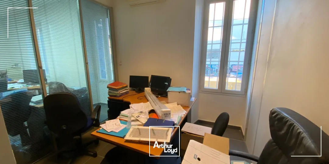 Locaux d'activité & Entrepôts - Vente - MARSEILLE - 13015 - 204.25-204.25 - 7582456