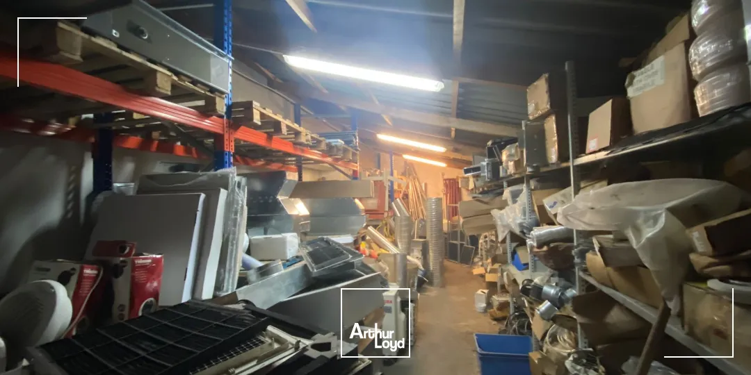 Locaux d'activité & Entrepôts - Vente - MARSEILLE - 13015 - 204.25-204.25 - 7582455