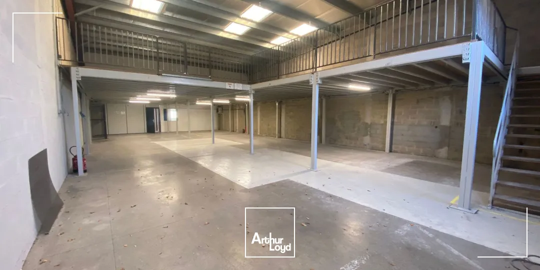 Local d'activités avec bureaux à vendre - ZFU - 13016 Marseille