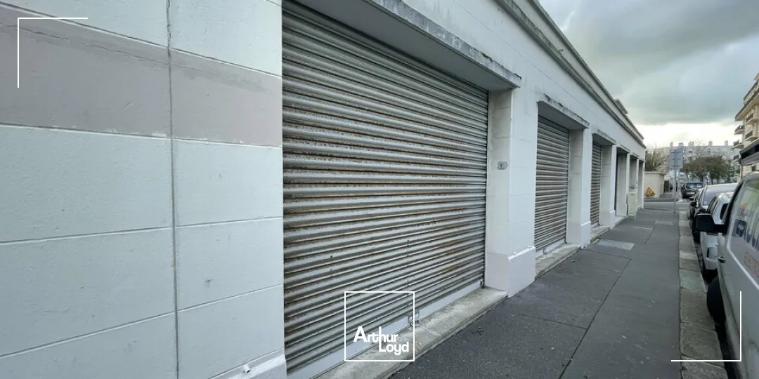 LE HAVRE - PROCHE HÔTEL DE VILLE - LOCAL COMMERCIAL - A VENDRE