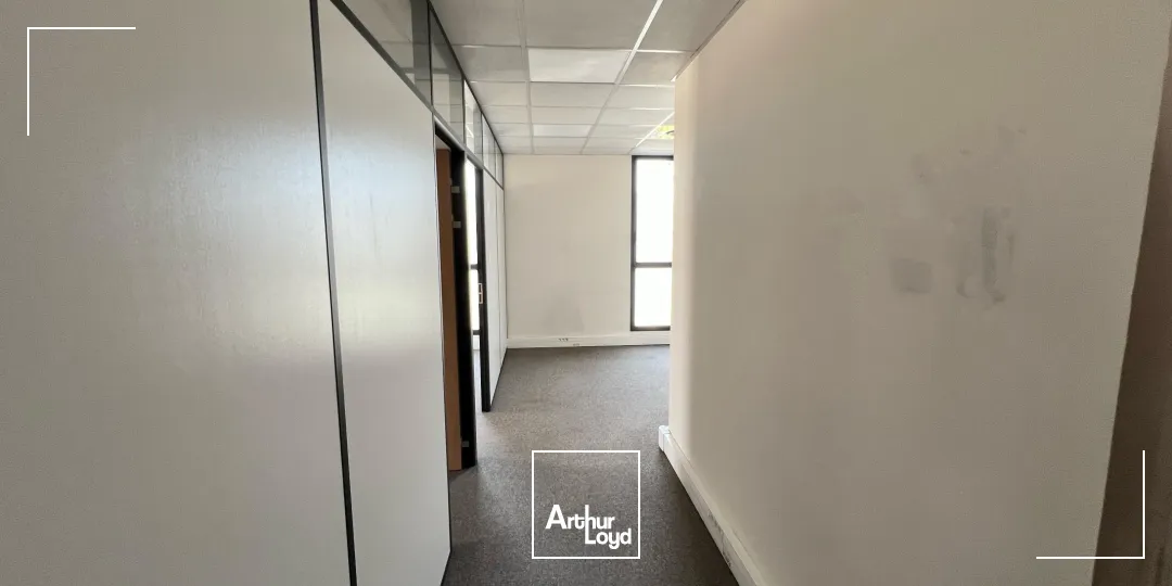 Bureaux - Location - NIMES - 30900 - 107.14-107.14 - 7583166