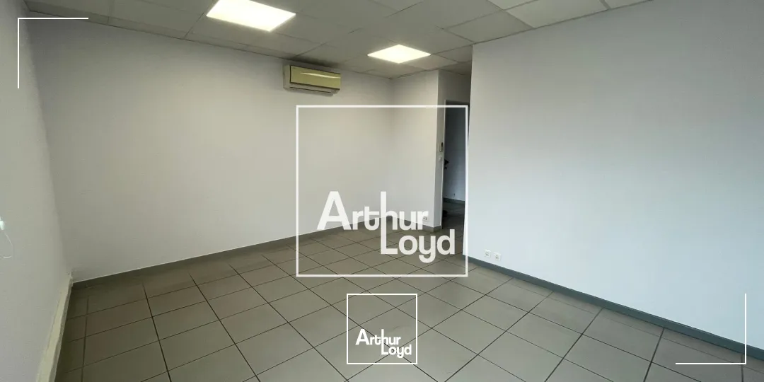 À LOUER - BUREAUX 57 m² - NÎMES KM DELTA - NIMES OUEST