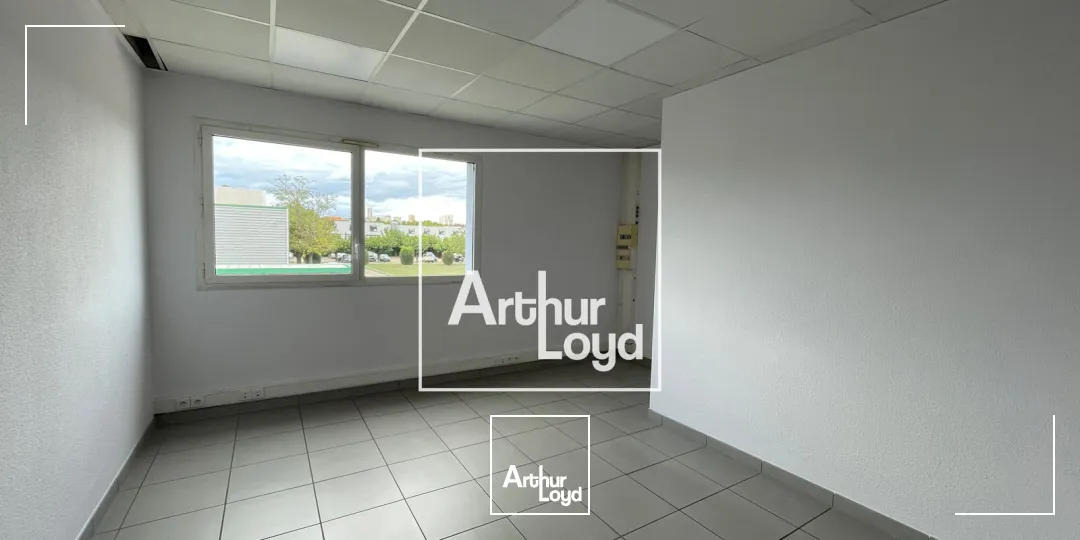 À LOUER - BUREAUX 57 m² - NÎMES KM DELTA - NIMES OUEST