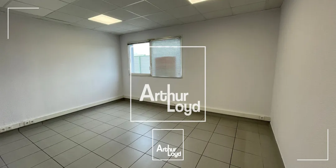 À LOUER - BUREAUX 57 m² - NÎMES KM DELTA - NIMES OUEST