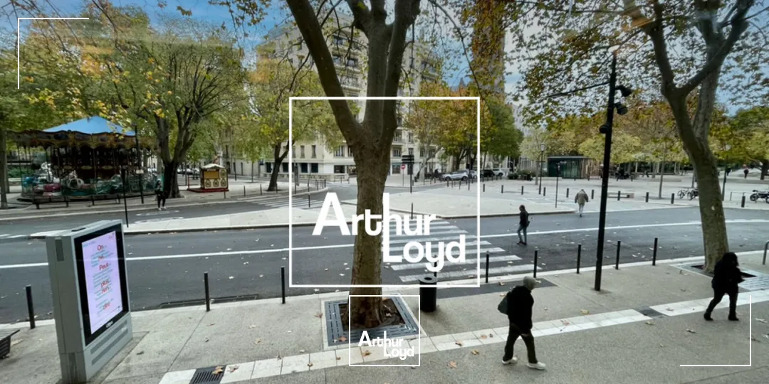 Emplacement n°1 - Très belle visibilité - Local commercial - Nîmes Centre-Ville / Proche Arènes