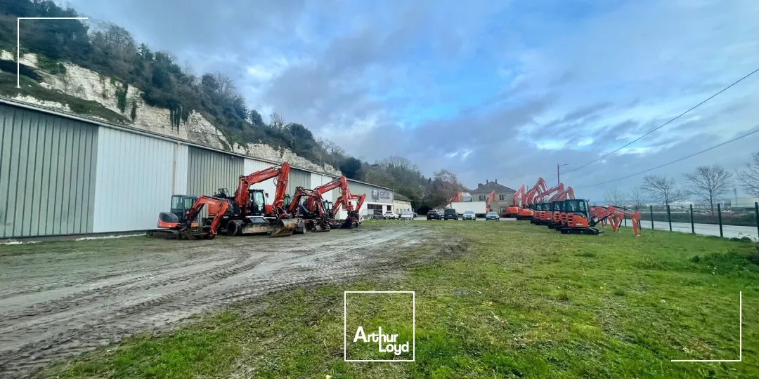 Locaux d'activité à vendre à CANTELEU 76380