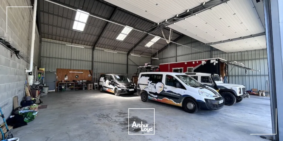 CHATILLON SUR CHALARONNE - VENTE INVESTISSEUR - BATIMENT RECENT