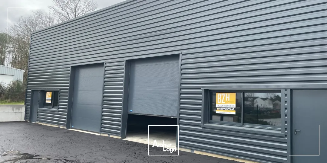 A LOUER - LOCAL D'ACTIVITE 360 M² - SAINT AVE