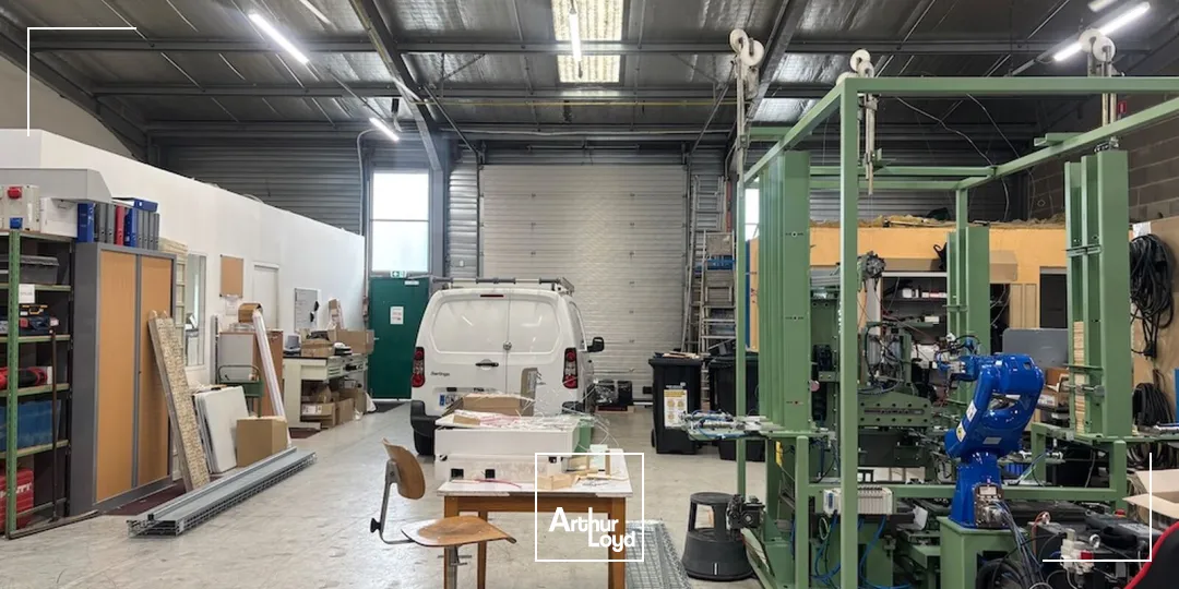 Locaux d'activité & Entrepôts - Location - SAINT ETIENNE - 42100 - 390-390 - 7583903