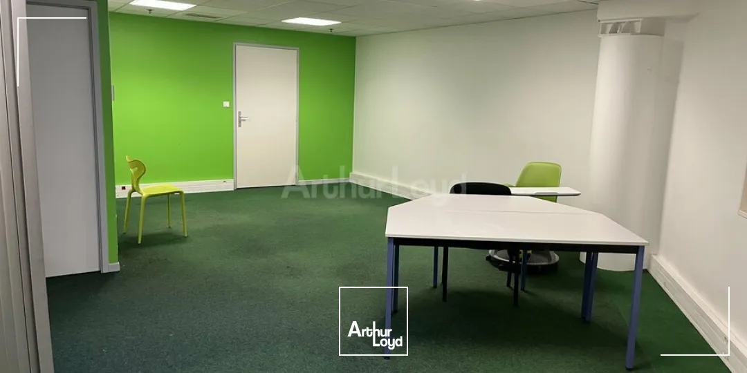 BUREAUX à LOUER de 1000 m²