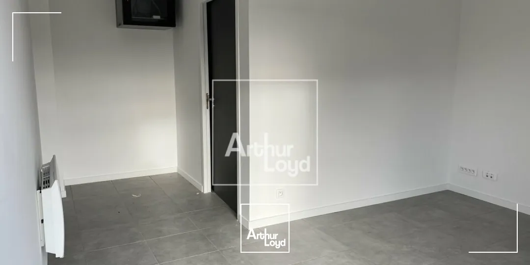 BONDOUFLE - LOCAL A LOUER