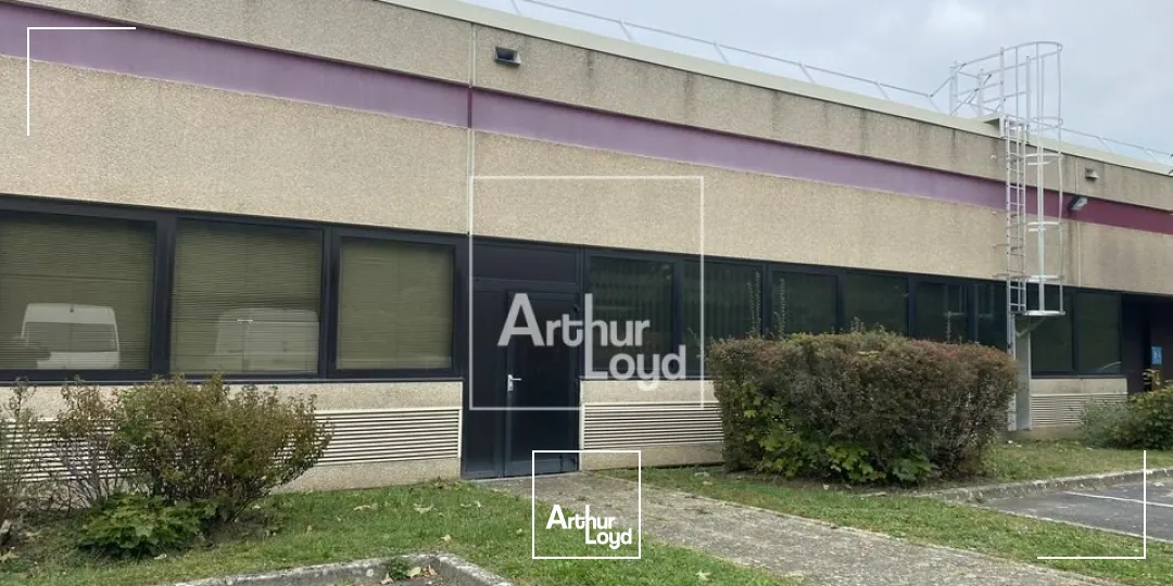 BONDOUFLE LOCAUX A LOUER 