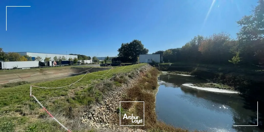 TERRAIN 4&nbsp;200M² - A VENDRE - ESSART