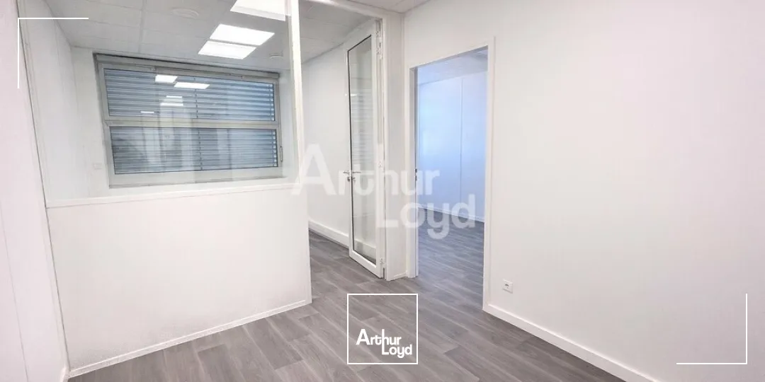 A LOUER - Bureaux de 90m2 à Technolac - DIVISIBLE