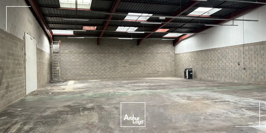 Locaux d'activité & Entrepôts - Location - SAINT JEAN DE BRAYE - 45800 - 450-450 - 7585920