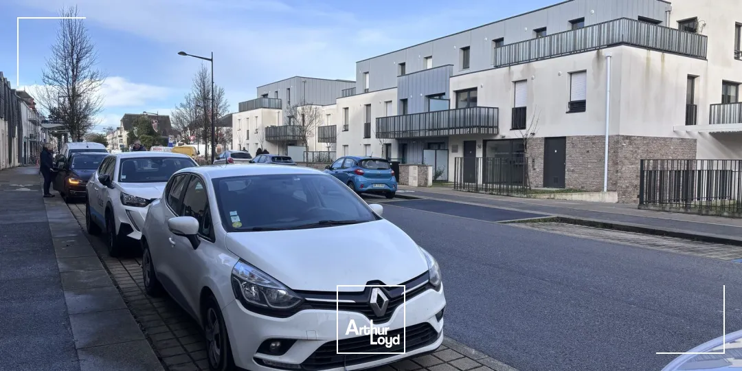 Locaux commerciaux - Location - SAUTRON - 44880 - 93.7-93.7 - 7585969